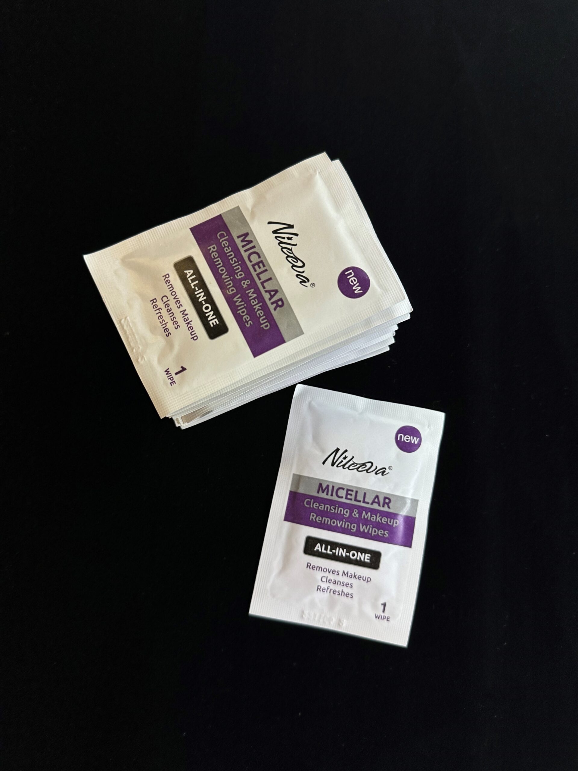 Micellar-Cleansing-Makeup-Removing-Wipes-scaled-1