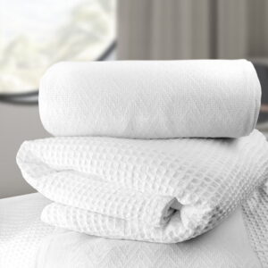 King Thermal Blanket Honeycomb, 108" x 90", Each